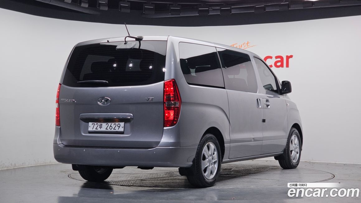 Hyundai Starex 2019