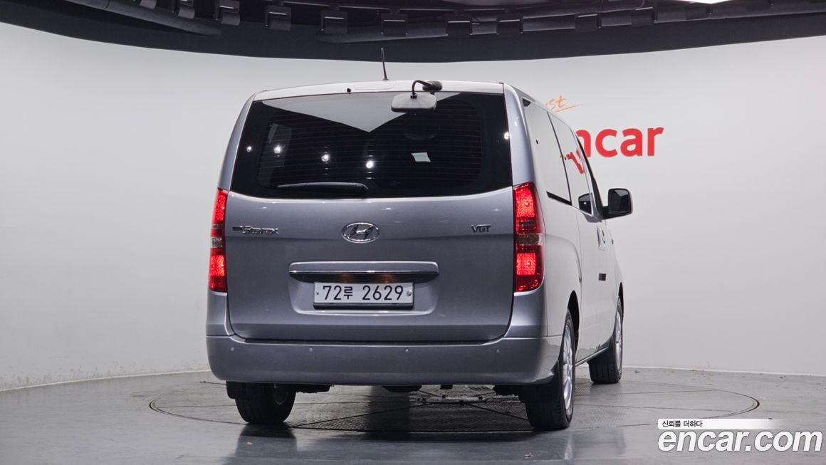 Hyundai Starex 2019