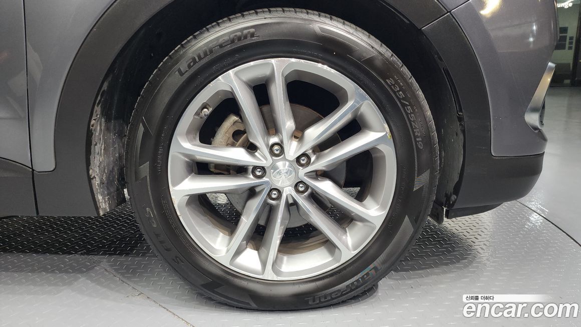 Hyundai Santafe 2016