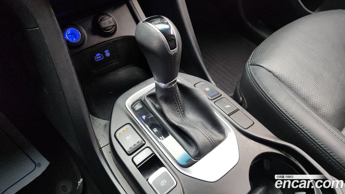 Hyundai Santafe 2016