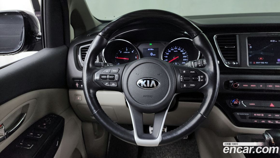 Kia Canival 2019