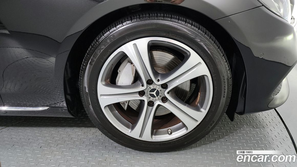 Mercedes-Benz E-Class 2017