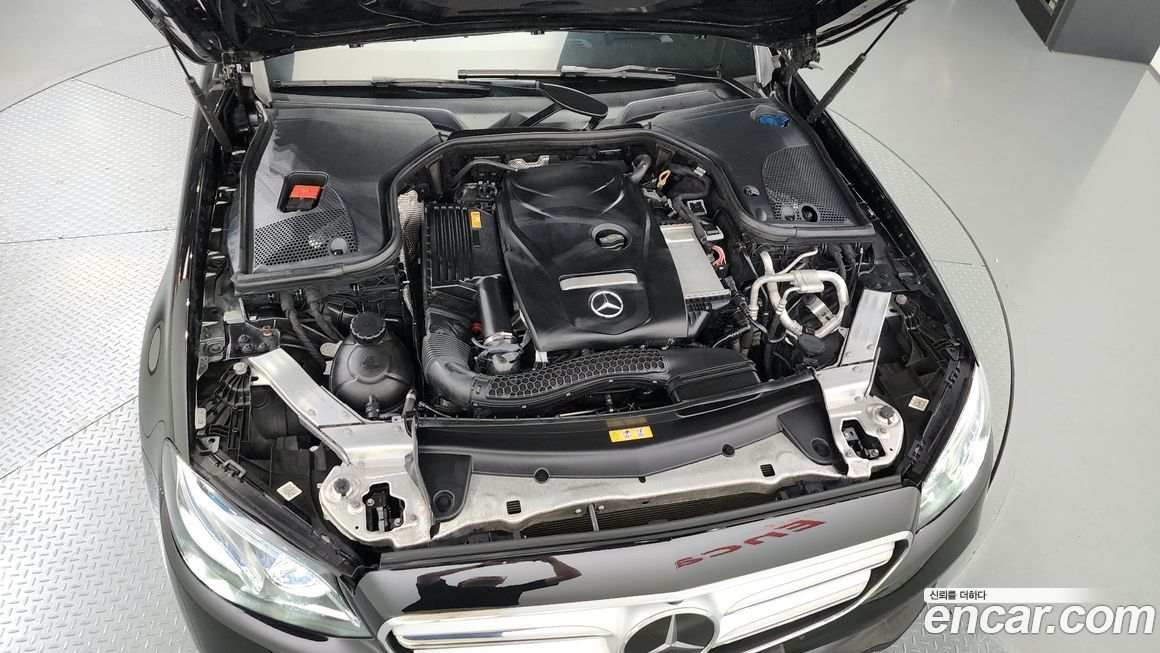 Mercedes-Benz E-Class 2017