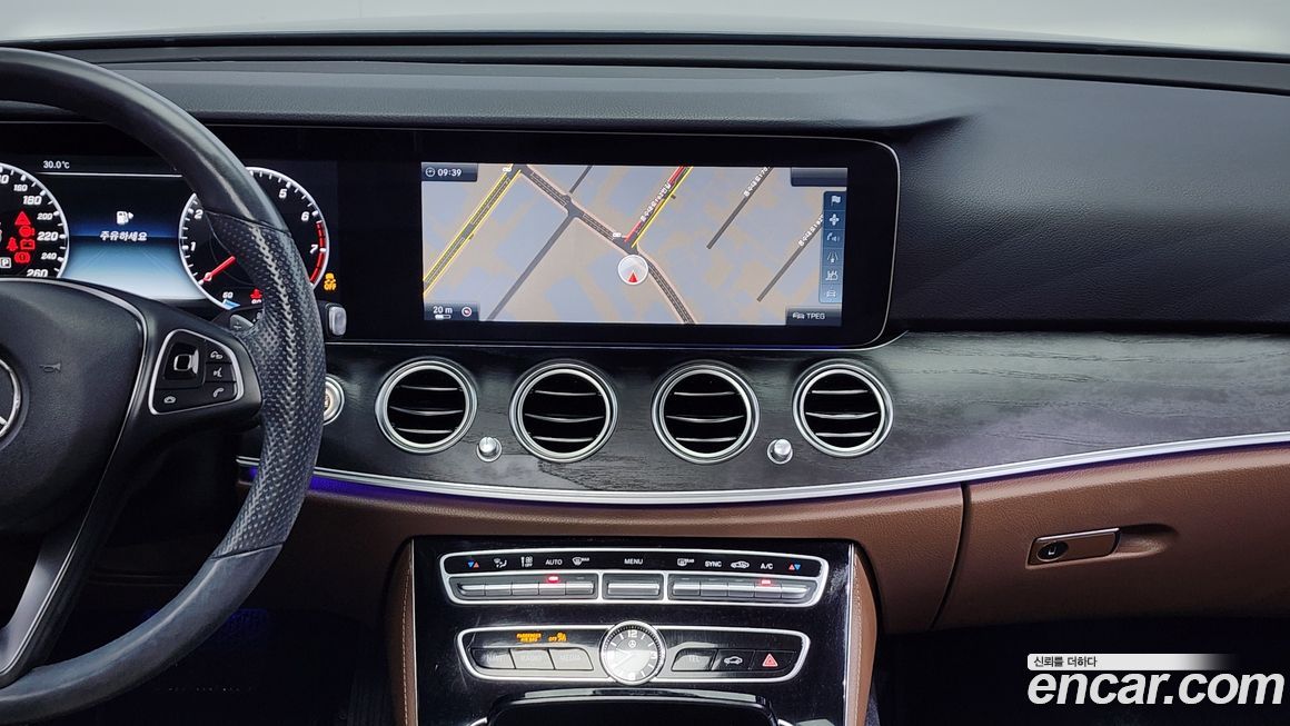 Mercedes-Benz E-Class 2017