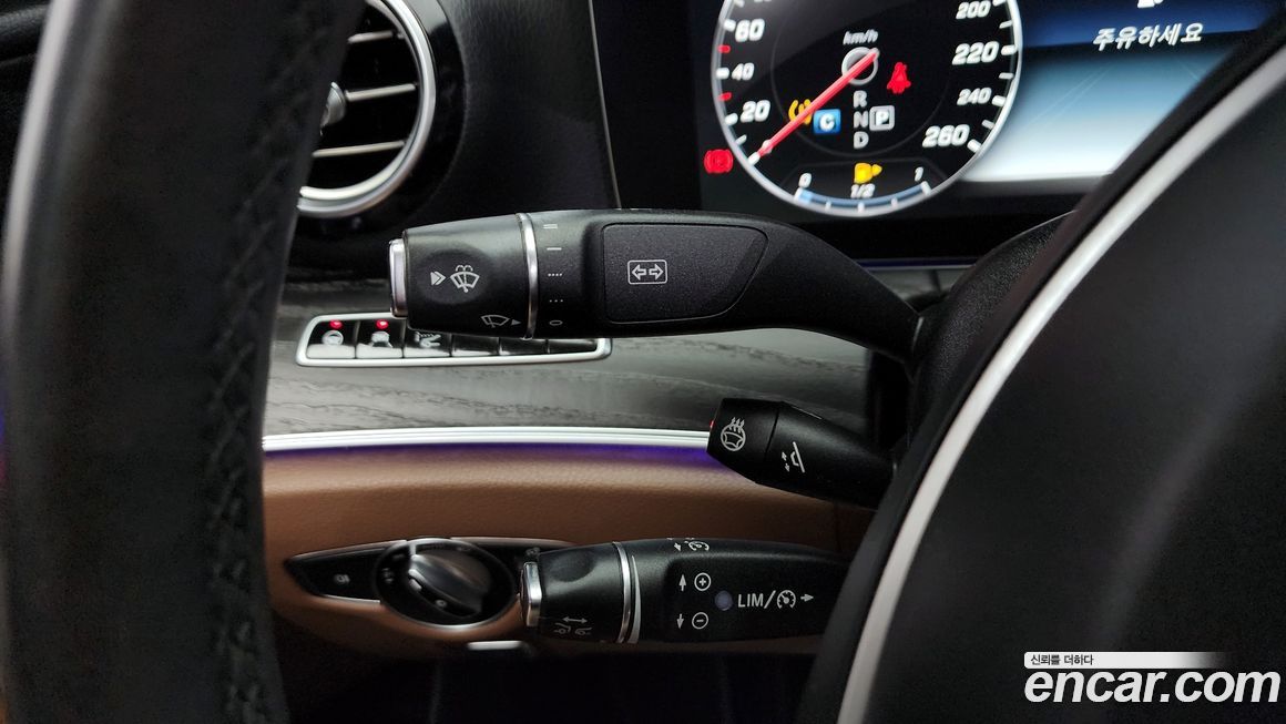 Mercedes-Benz E-Class 2017