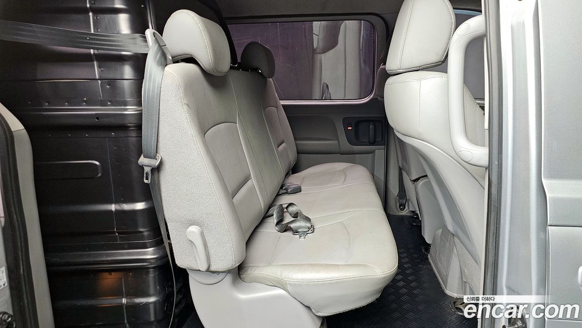 Hyundai Starex 2019