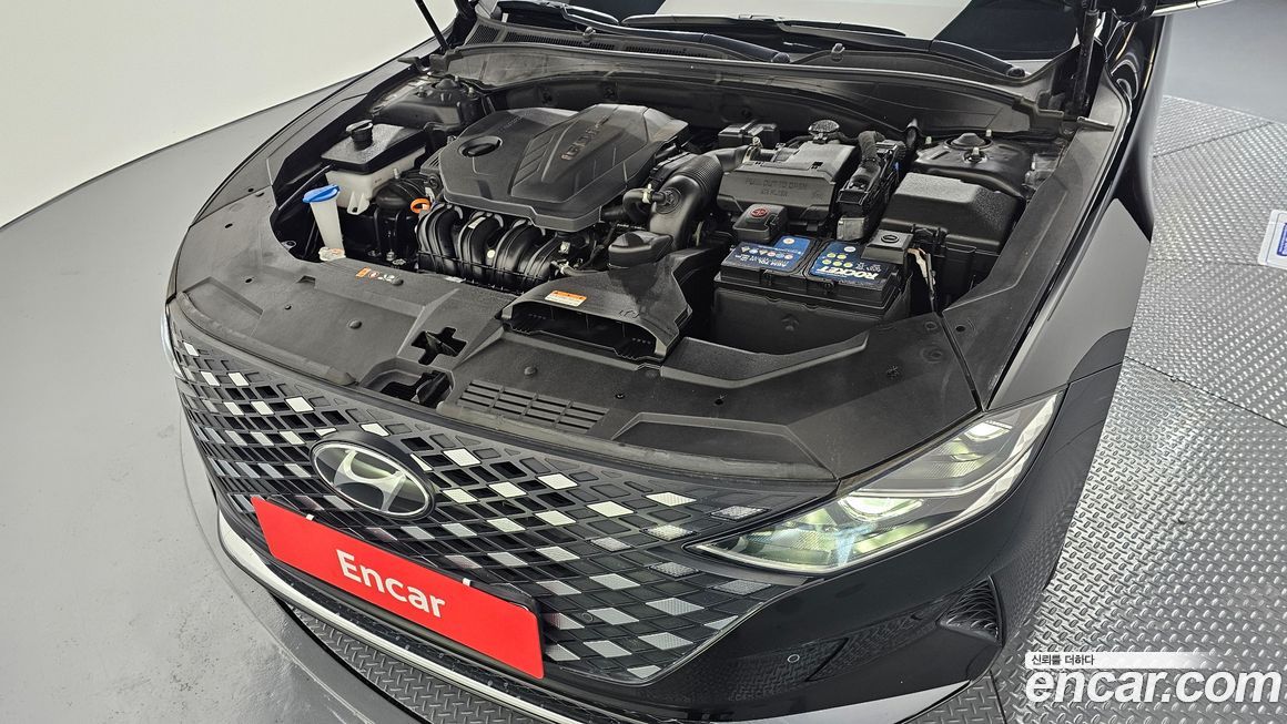 Hyundai Grandeur 2021