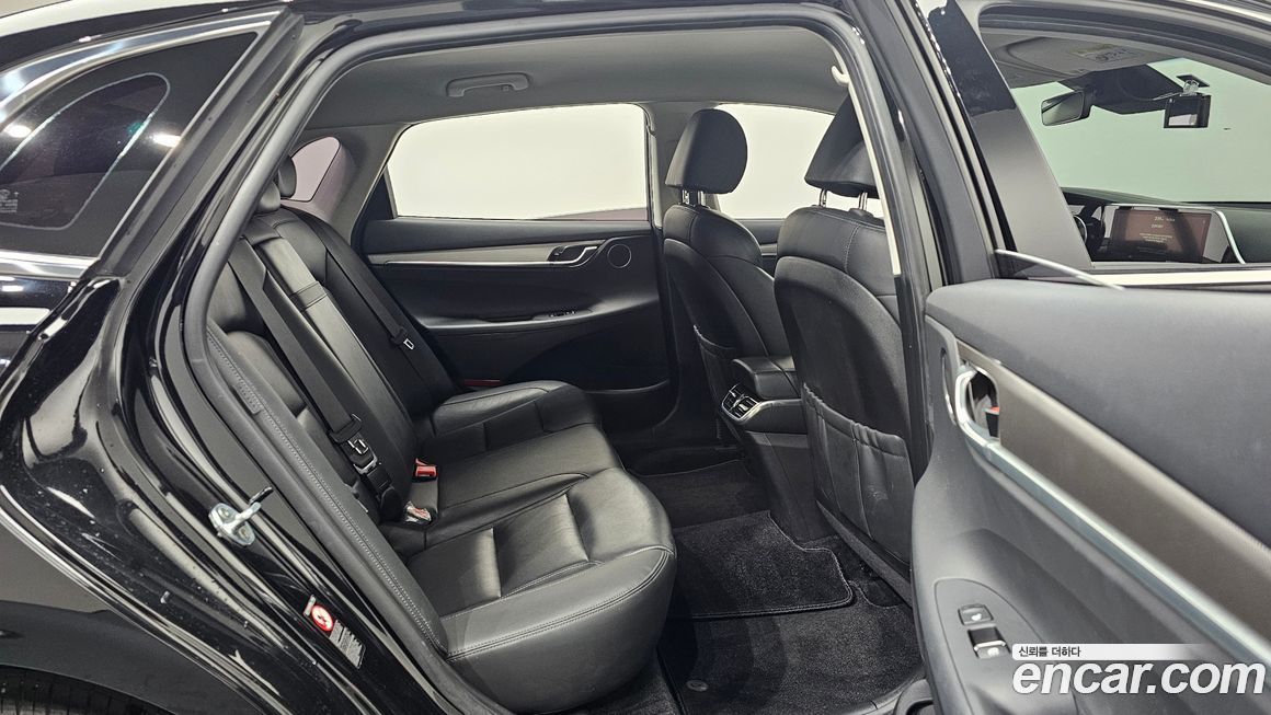 Hyundai Grandeur 2021