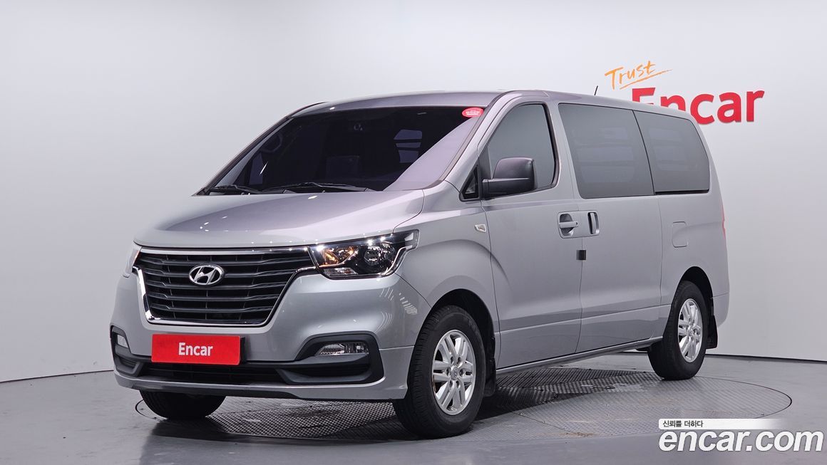 Hyundai Starex 2019