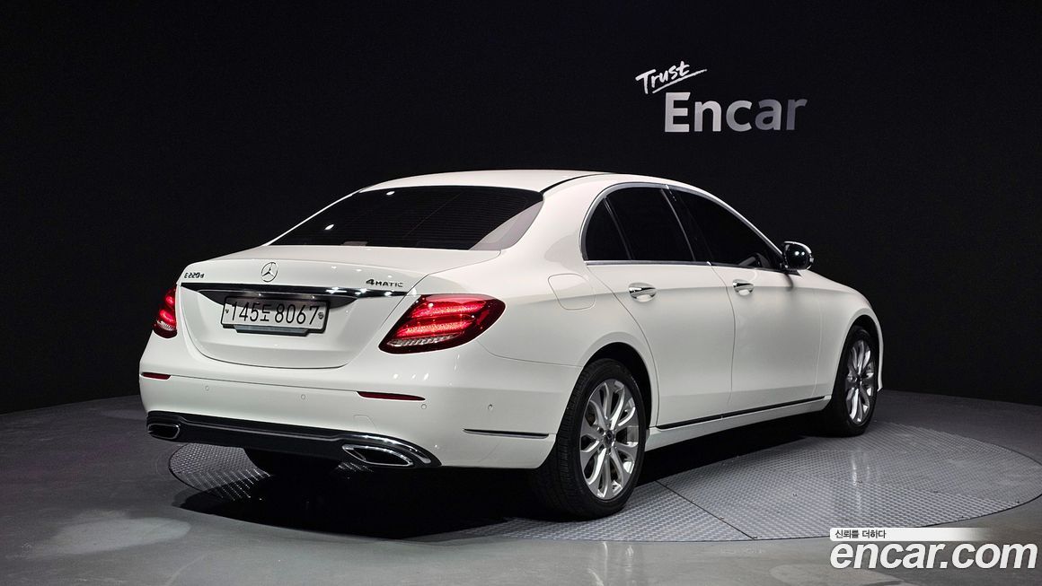 Mercedes-Benz E-Class 2019