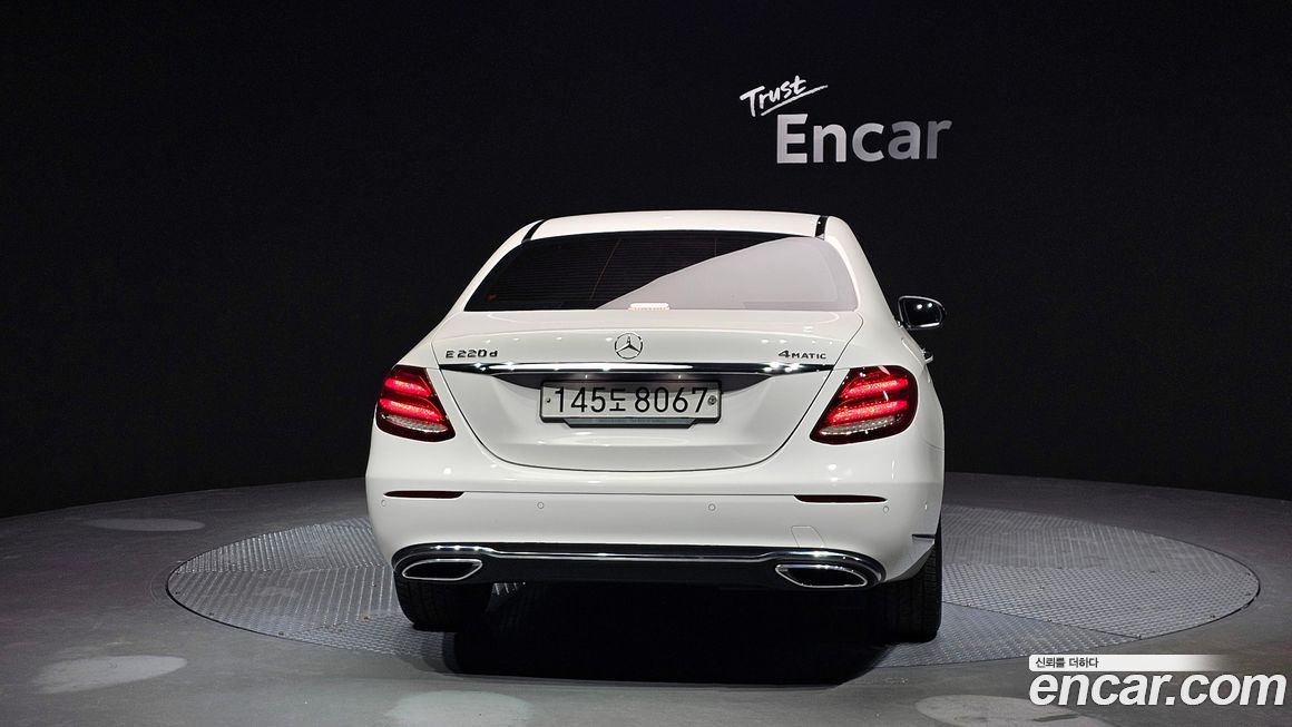 Mercedes-Benz E-Class 2019
