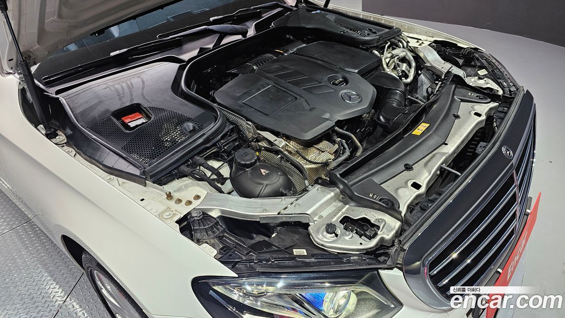 Mercedes-Benz E-Class 2019