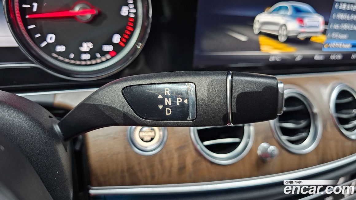 Mercedes-Benz E-Class 2019