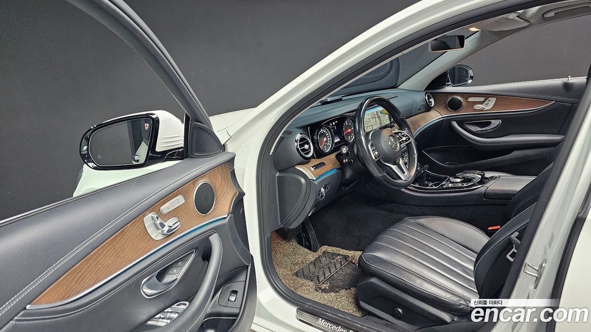 Mercedes-Benz E-Class 2019