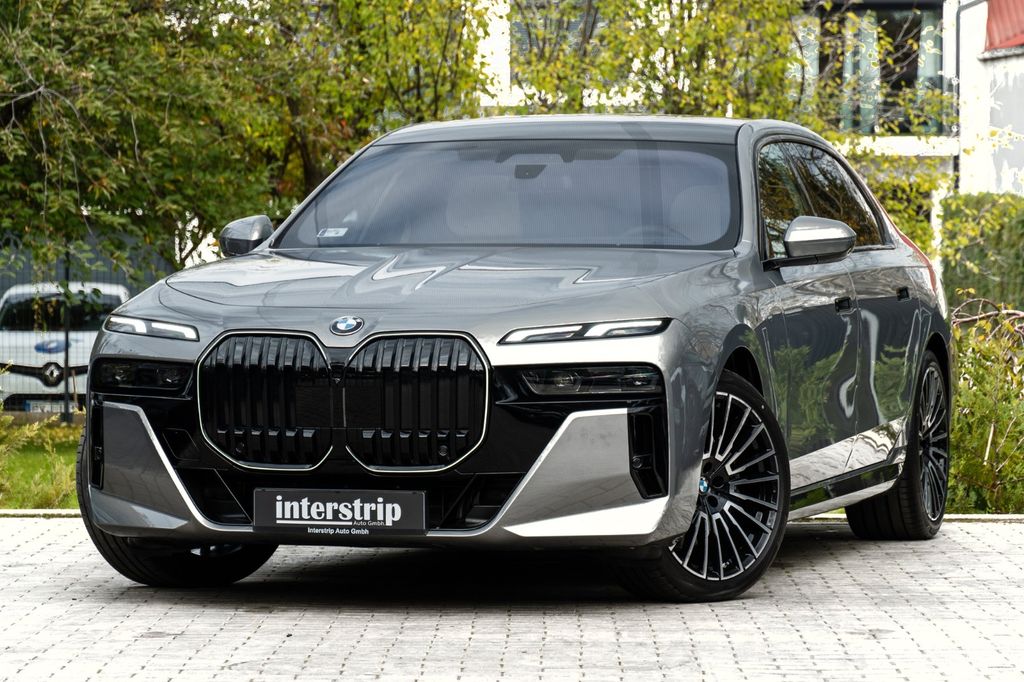 BMW 740 2025