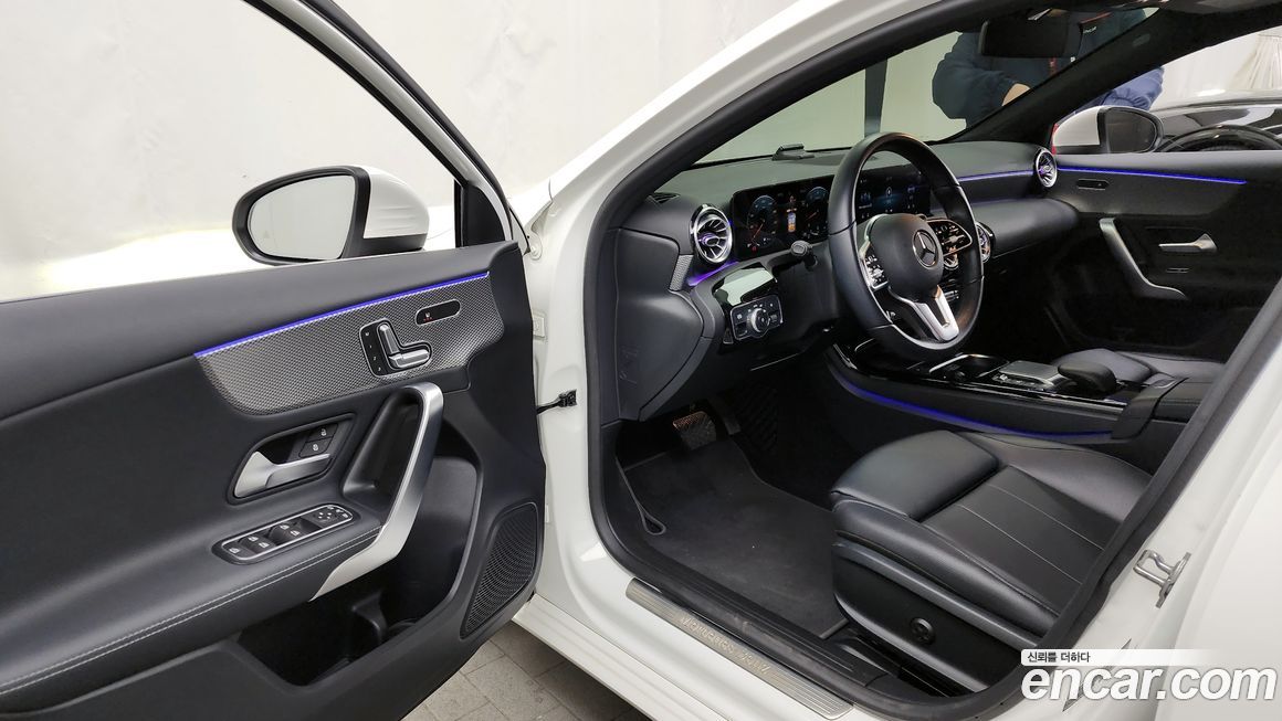 Mercedes-Benz A-Class 2021