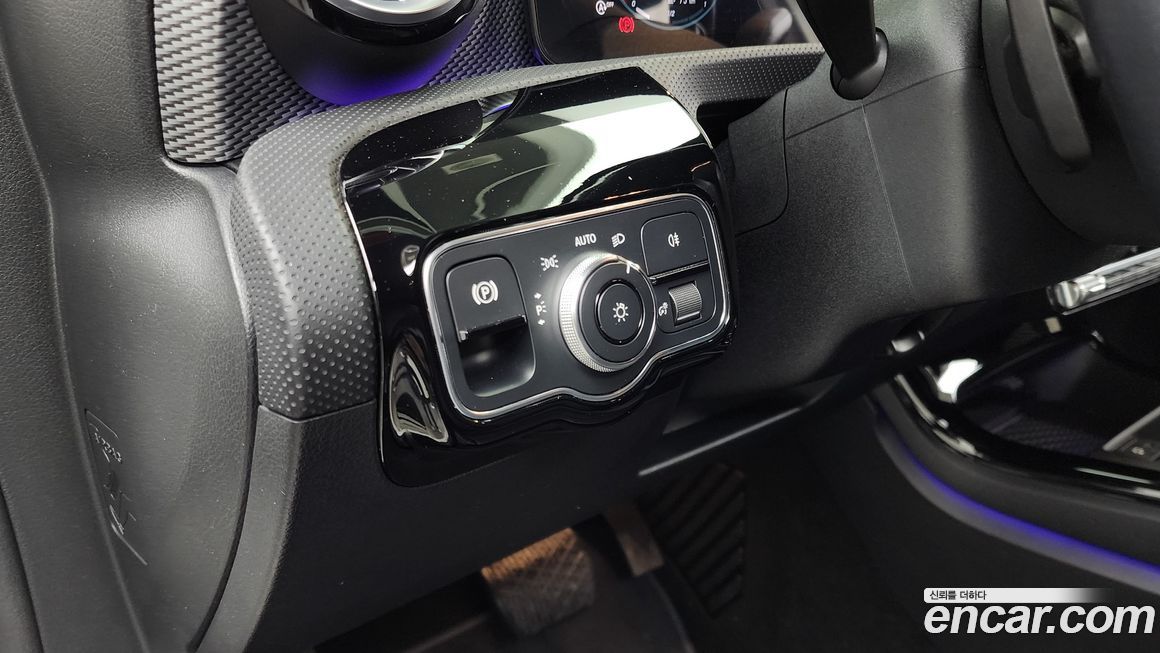 Mercedes-Benz A-Class 2021