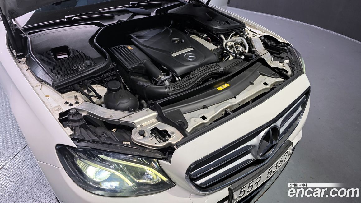 Mercedes-Benz E-Class 2018