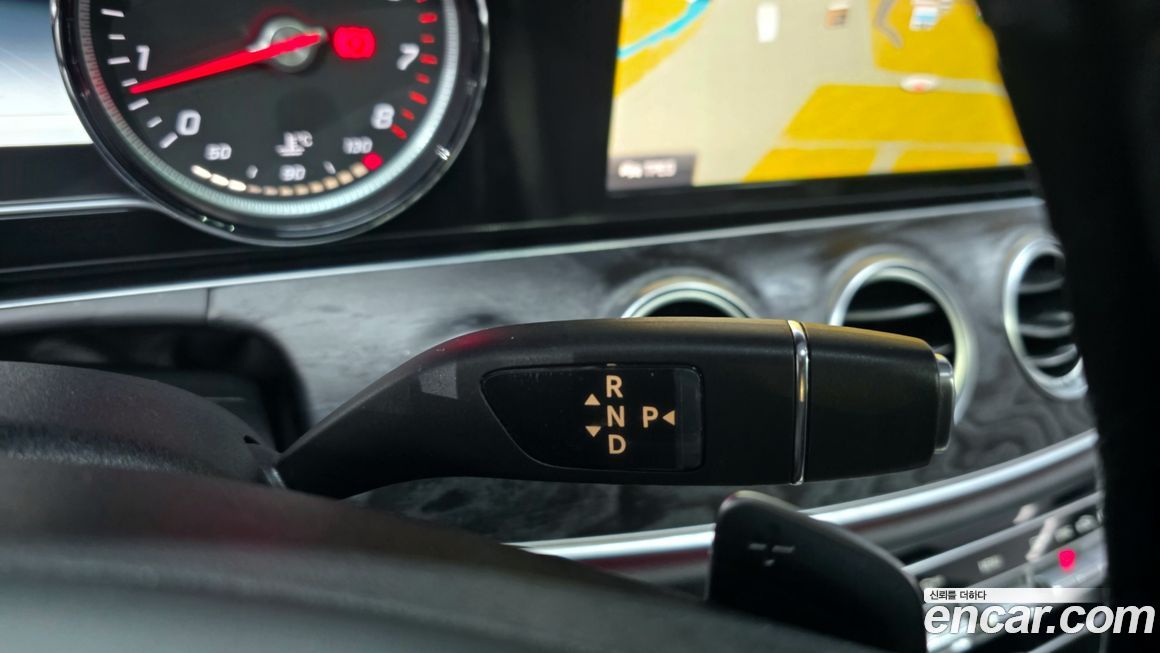 Mercedes-Benz E-Class 2018