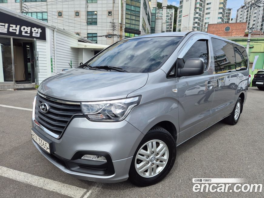 Hyundai Starex 2021