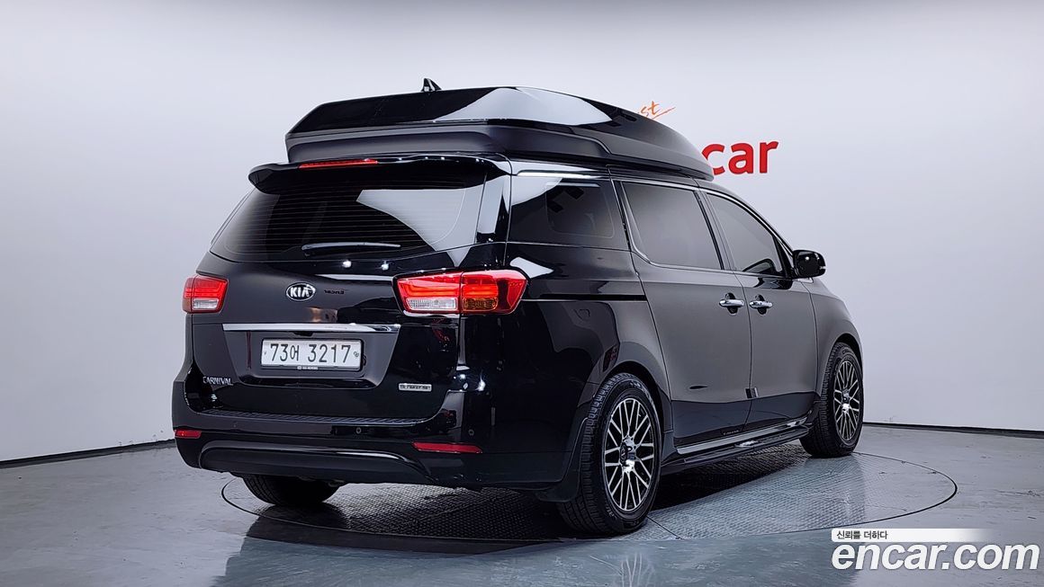 Kia Canival 2016