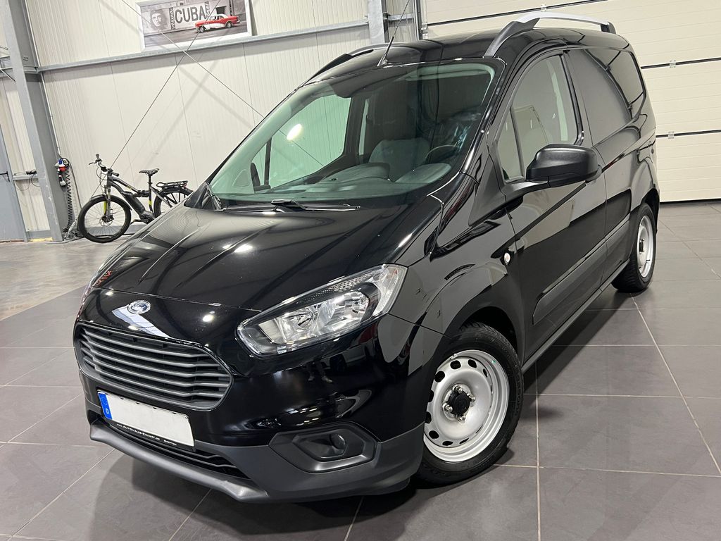 Ford Transit Courier 2021