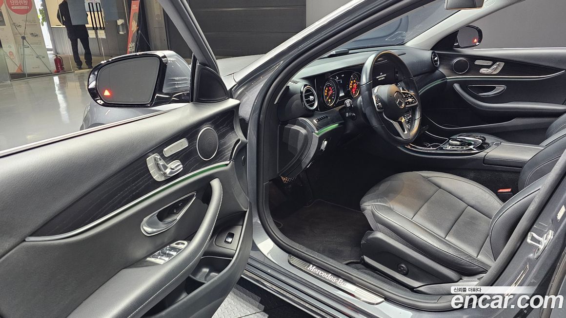 Mercedes-Benz E-Class 2019