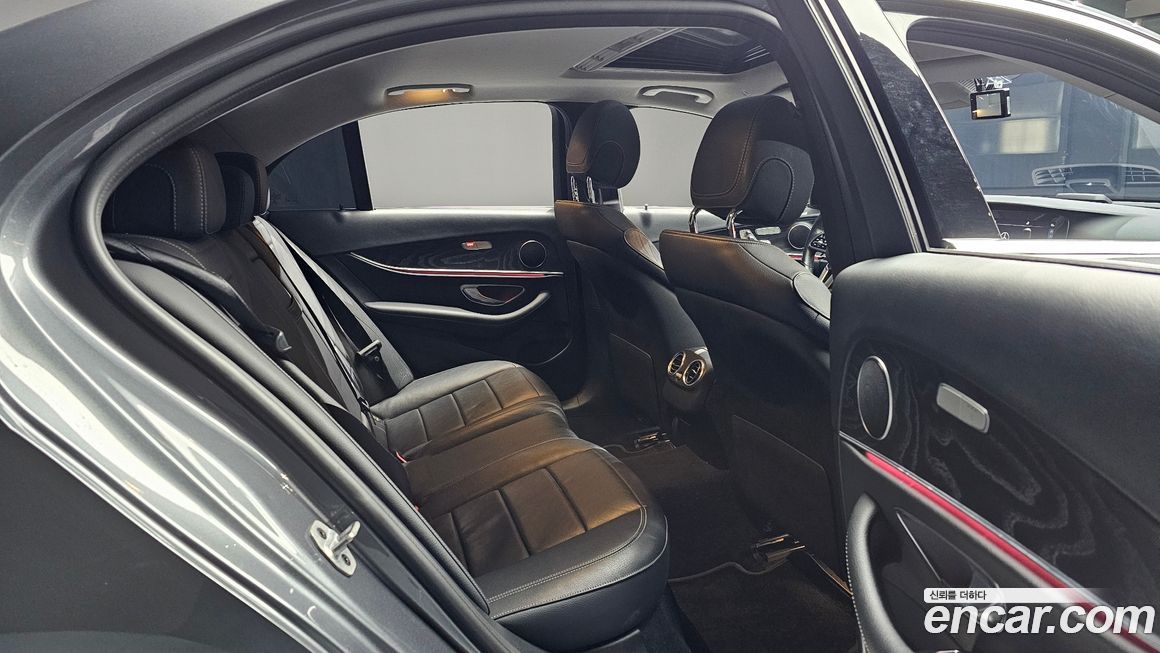 Mercedes-Benz E-Class 2019