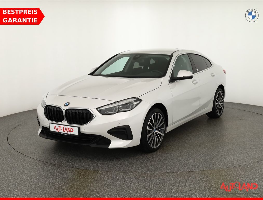 BMW 218 2024