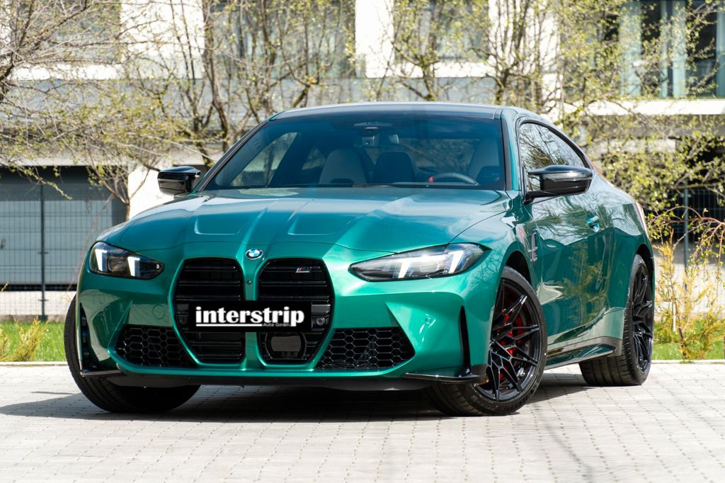 BMW M4 2025