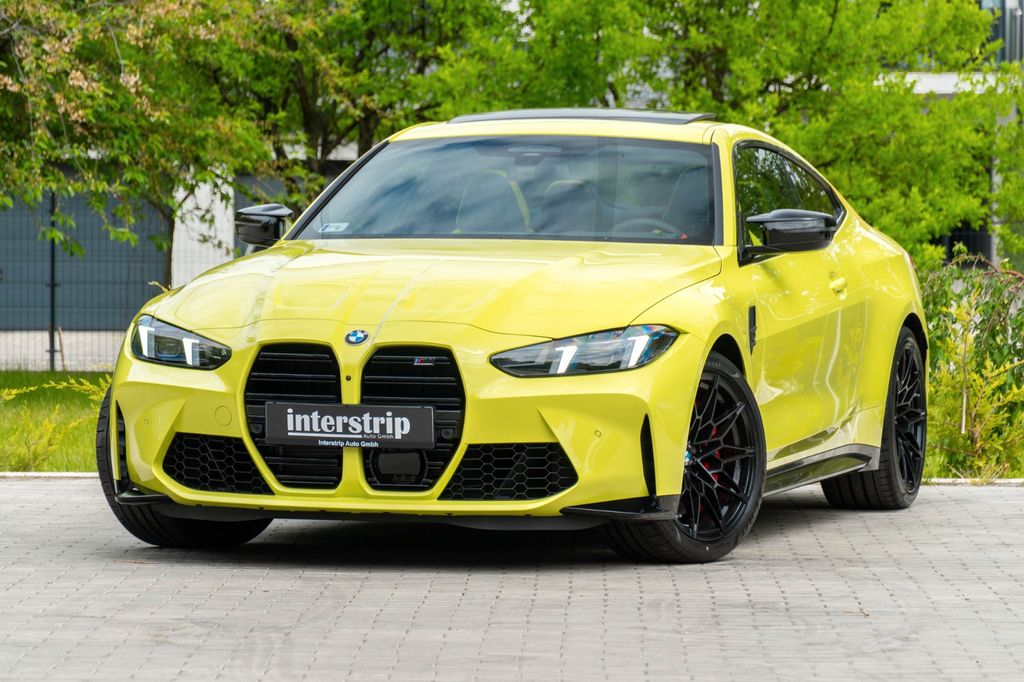 BMW M4 2025