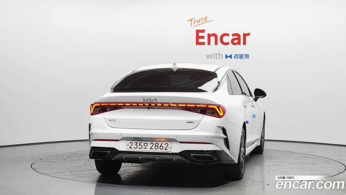 Kia K5 2023