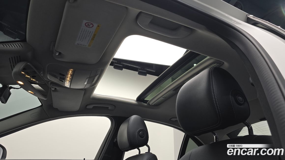 Mercedes-Benz C-Class 2018