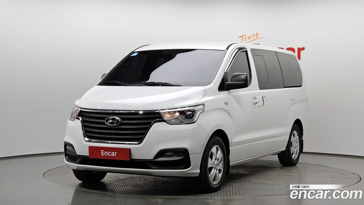Hyundai Starex 2021