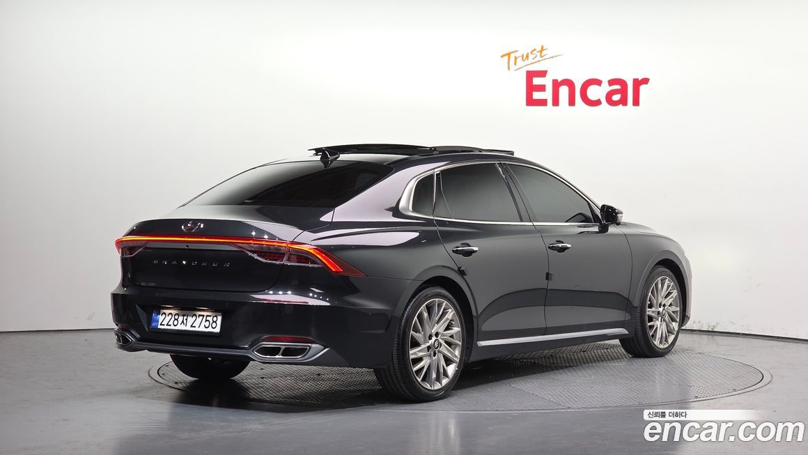 Hyundai Grandeur 2022