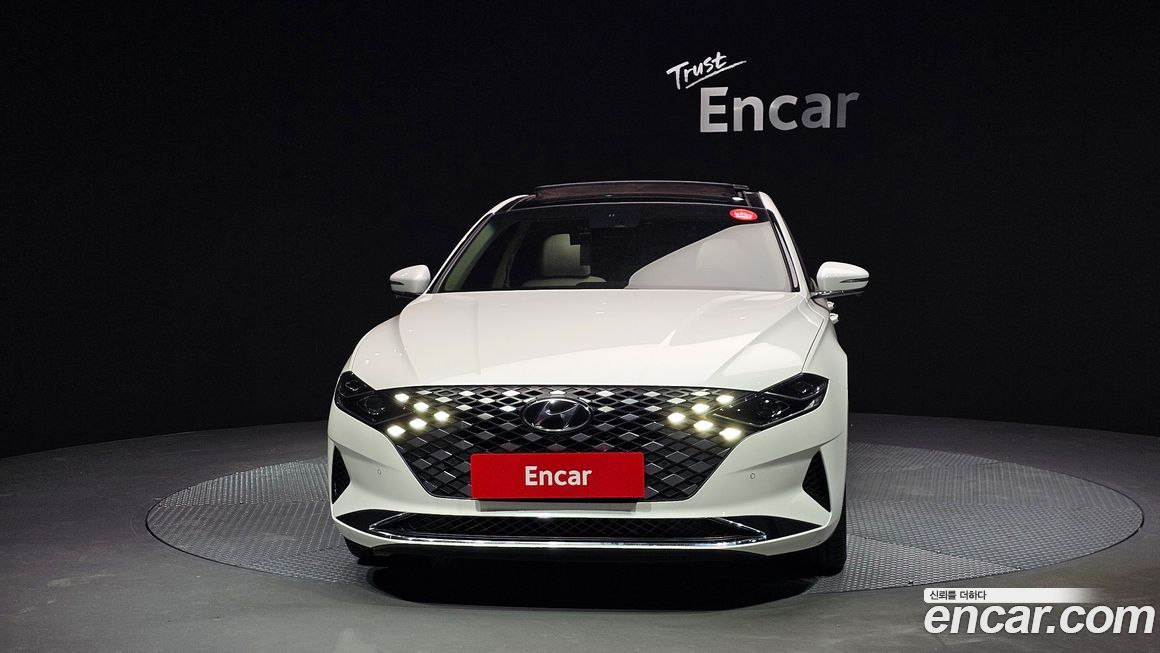 Hyundai Grandeur 2022