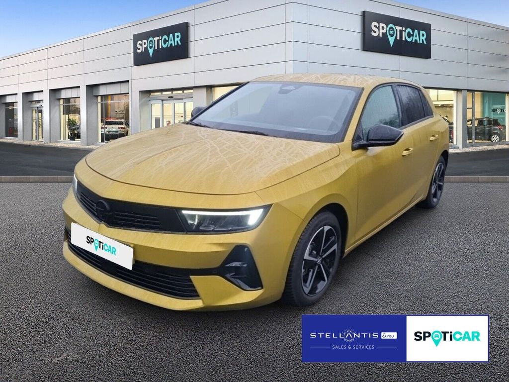 Opel Astra 2025