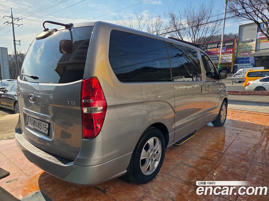 Hyundai Starex 2020