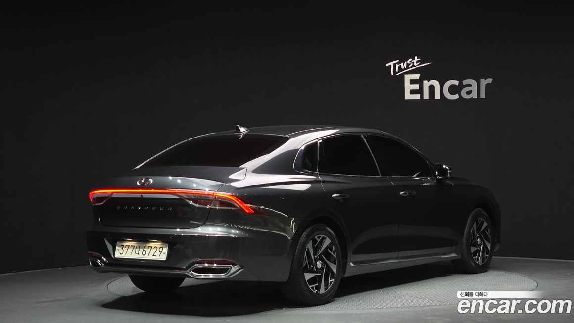 Hyundai Grandeur 2021