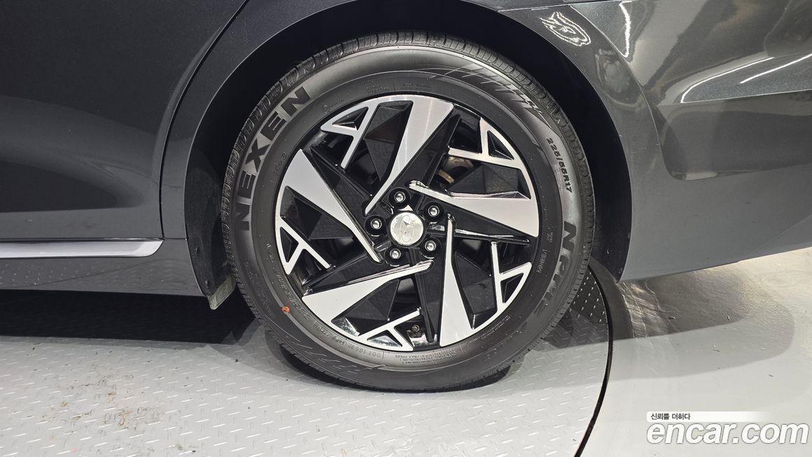 Hyundai Grandeur 2021