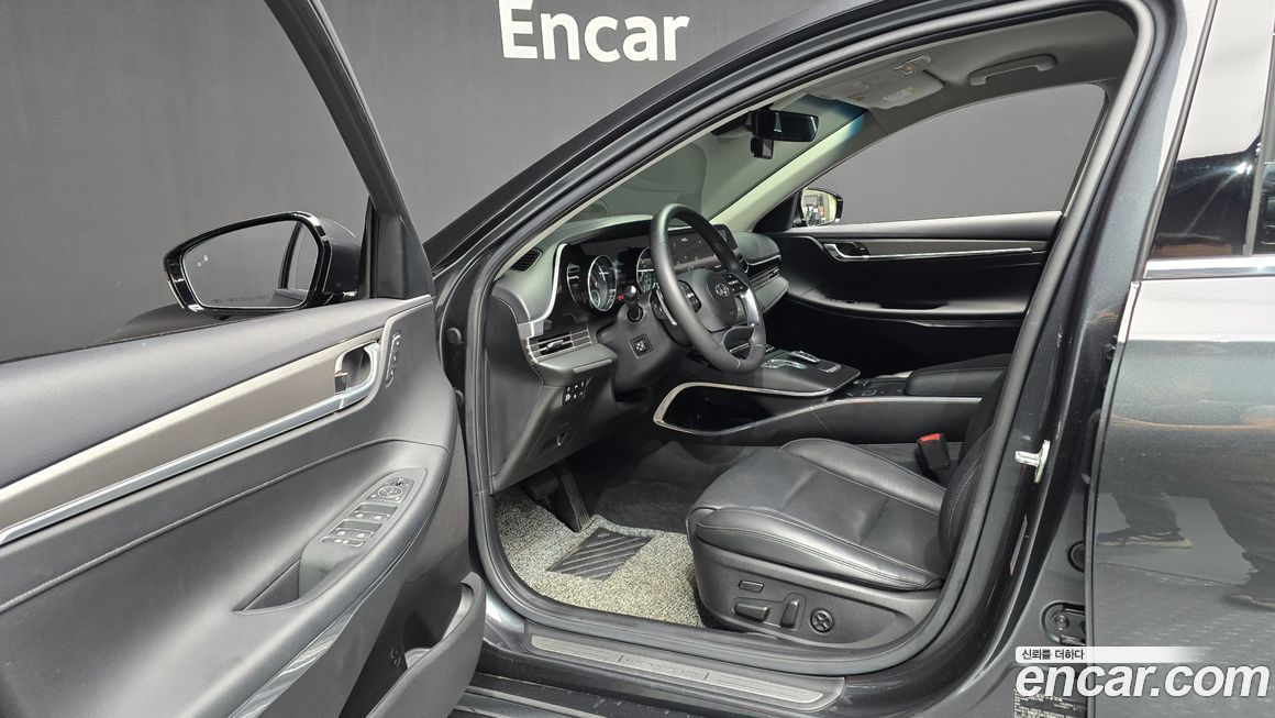 Hyundai Grandeur 2021