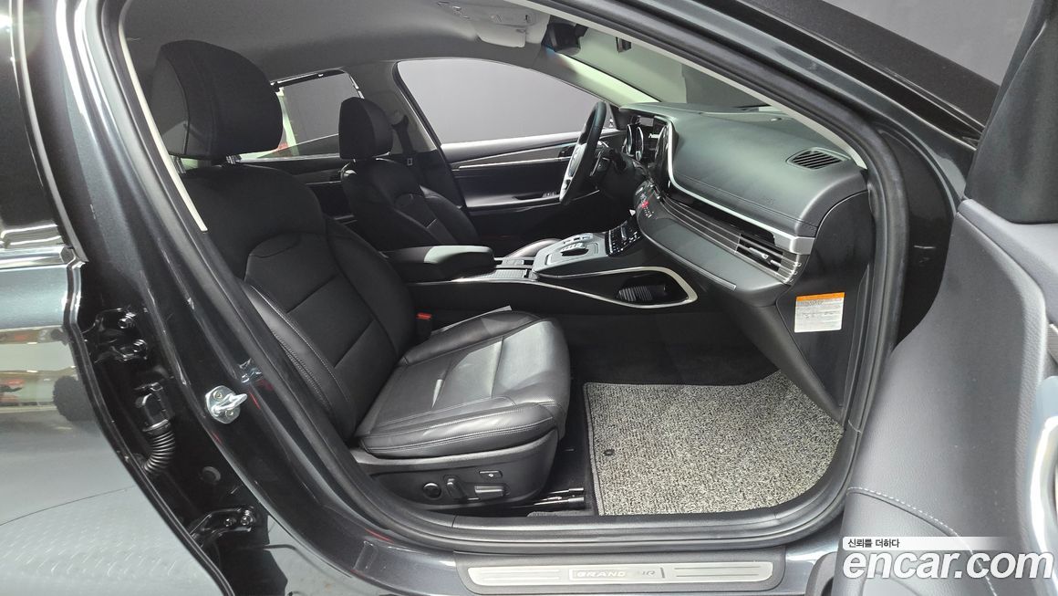 Hyundai Grandeur 2021