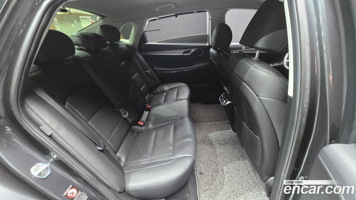 Hyundai Grandeur 2021