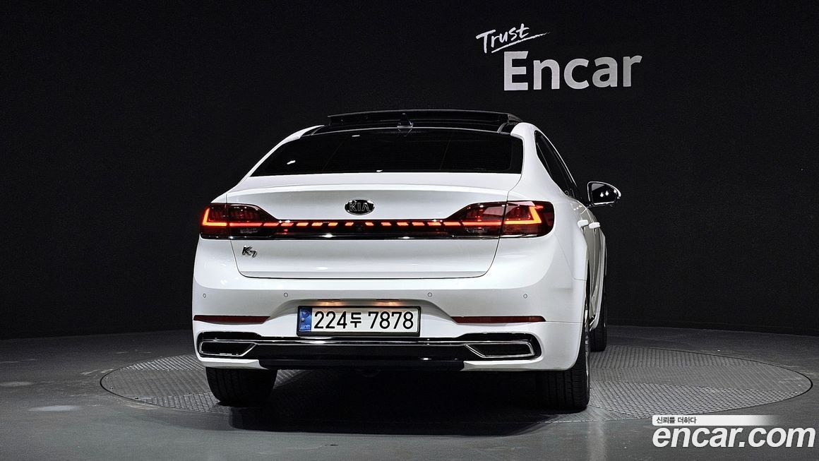 Kia K7 2021