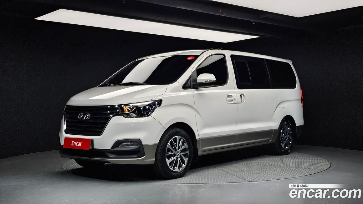 Hyundai Starex 2018