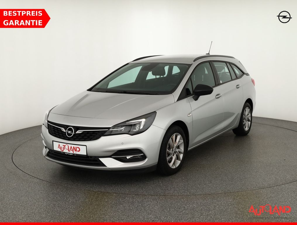 Opel Astra 2022