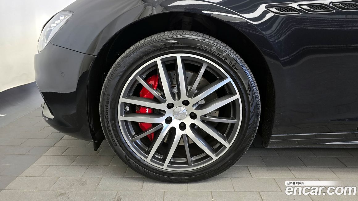 Maserati Ghibli 2018