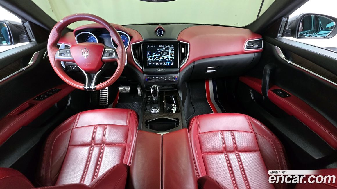 Maserati Ghibli 2018