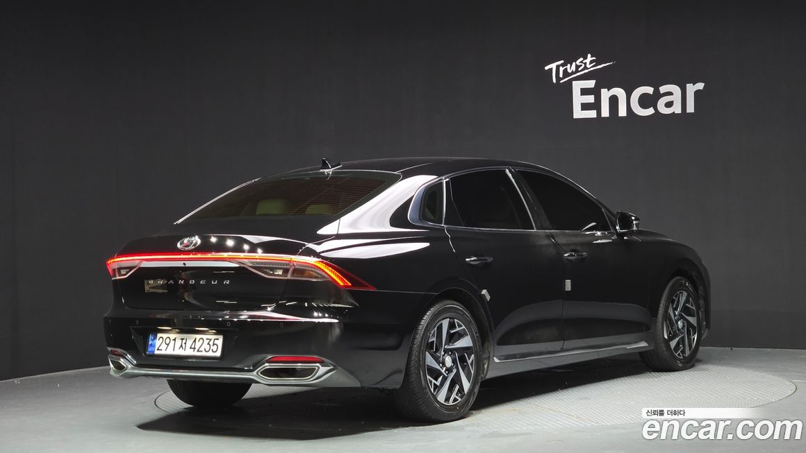 Hyundai Grandeur 2022