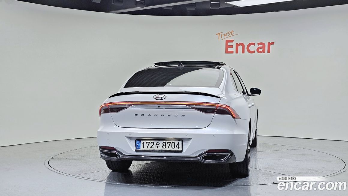 Hyundai Grandeur 2021